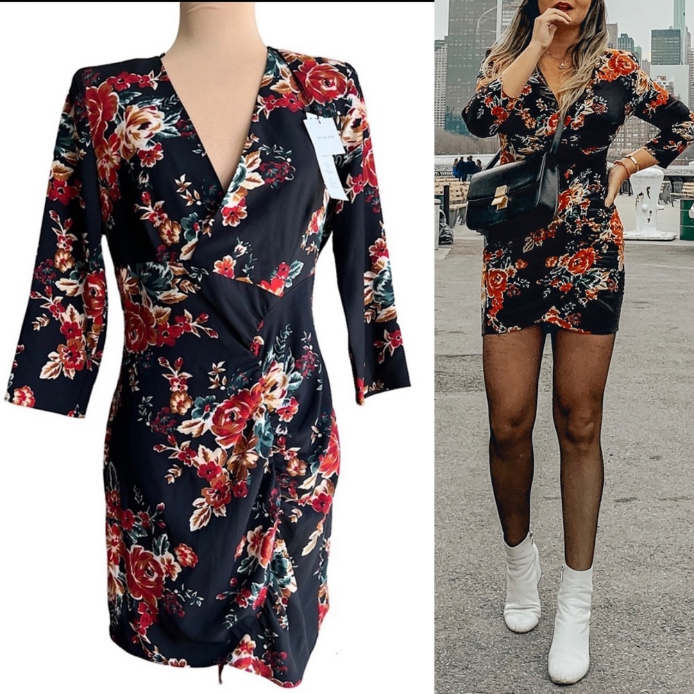 🌹 Zara floral padded shoulder mini dress L